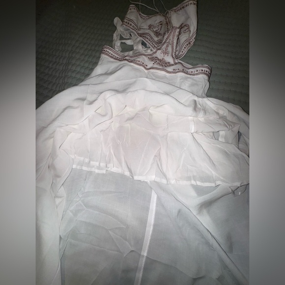 Revolve Goddess Maxi Dress in Ivory THE JETSET DIARIES Ivory. Size small NWT - Picture 13 of 16